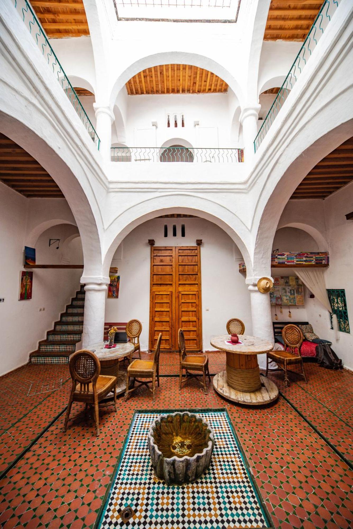 Youth Hostel Tarbiaat 44 Tetouan Exterior photo